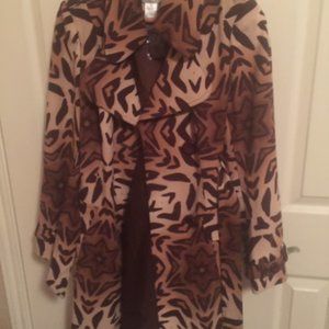 Alberto Makali coat, NWT, Size 6.